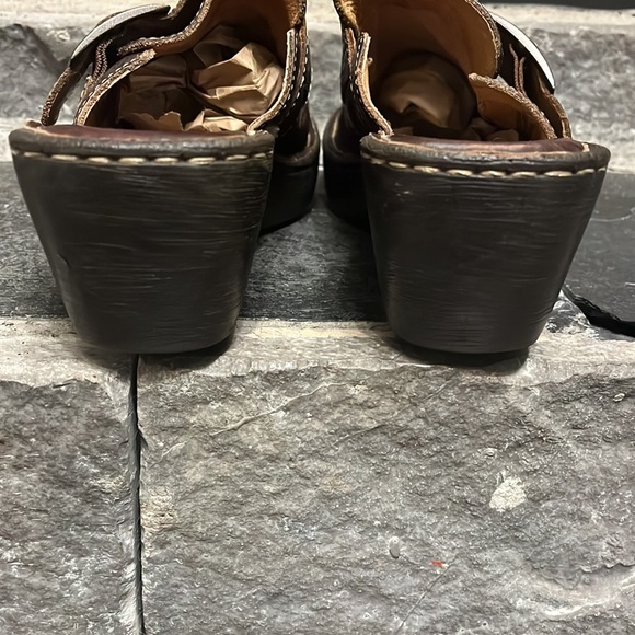 BORN Clogs - Picture 3 of 6